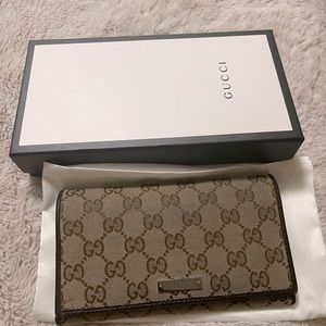 Gucci wallet canvas including box and dust bag brown